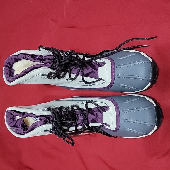 NWT🔥 Women's Bearpaw Waterproof Boots, Style: Nelly, Size 9 - Picture 2 of 9